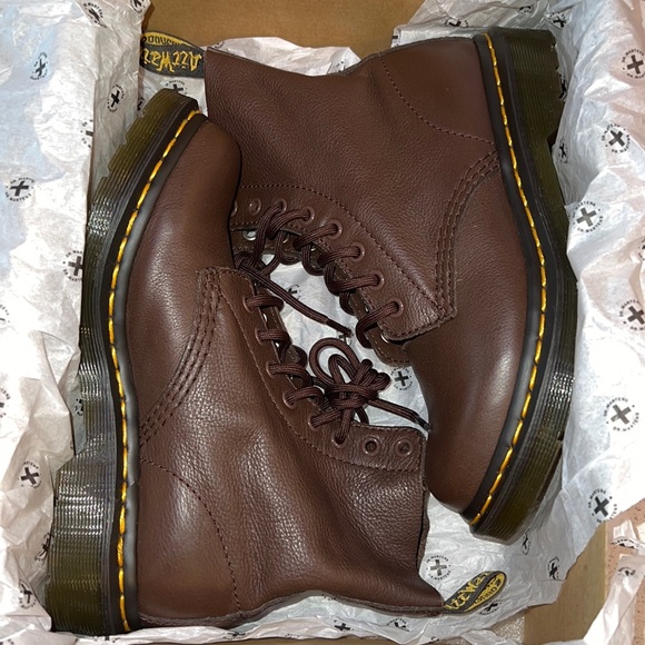 Dr. Martens Shoes - 1460 PASCAL DR. MARTENS DARK BROWN